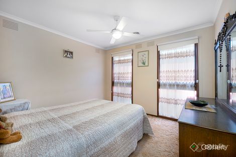 Property photo of 8 Rushcliffe Court Frankston VIC 3199