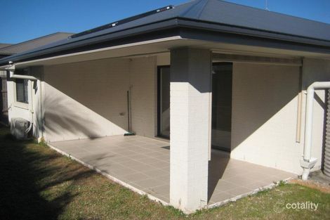 Property photo of 52 Macleay Circuit Upper Coomera QLD 4209