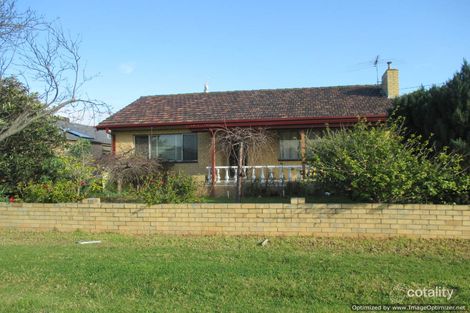 18 Linden St, Altona Meadows, VIC 3028