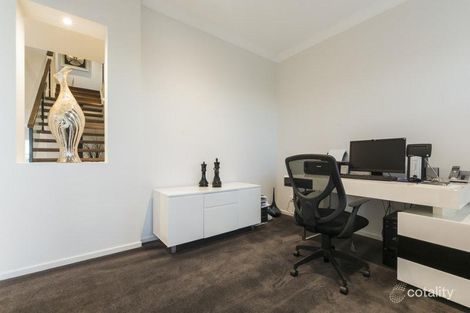 Property photo of 31 Wallaroo Way Highton VIC 3216