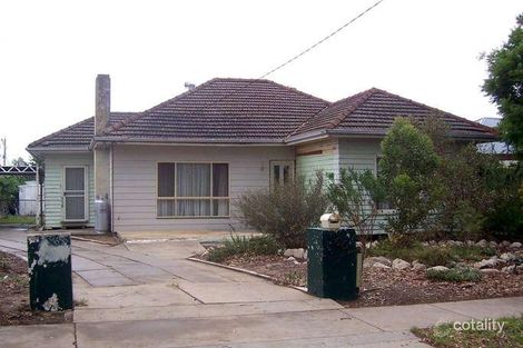 Property photo of 60 Craig Avenue Warracknabeal VIC 3393