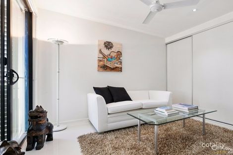 Property photo of 10 Pavilion Drive Peregian Springs QLD 4573