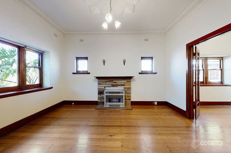 Property photo of 4 Merrion Place Kew VIC 3101