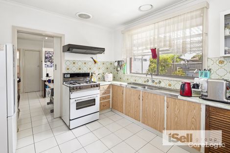 Property photo of 15 Hanleth Avenue Springvale VIC 3171