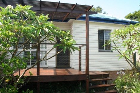 Property photo of 24 Enright Street Oxley QLD 4075
