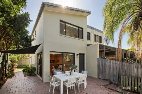 Property photo of 1/58 Philip Street Hawthorne QLD 4171