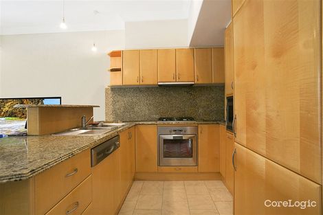 Property photo of 23/103 Salerno Street Surfers Paradise QLD 4217