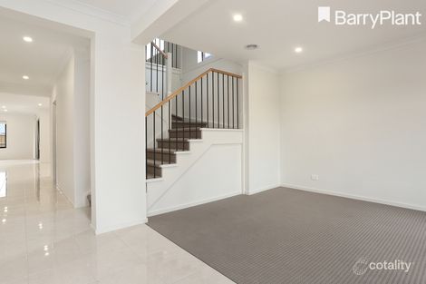 Property photo of 5 Baycrest Drive Point Cook VIC 3030