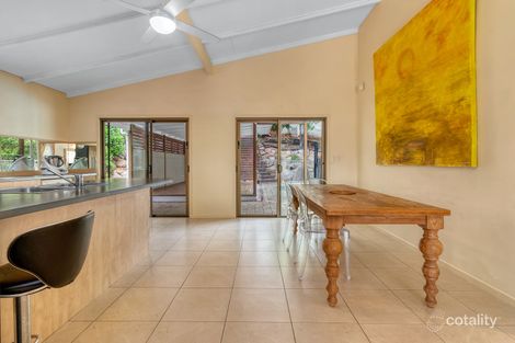 Property photo of 9 Manubar Place Chapel Hill QLD 4069