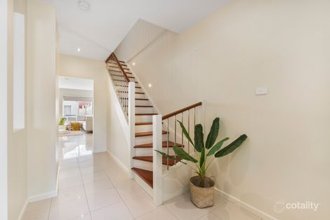 Property photo of 6 Oatlands Lane Cairnlea VIC 3023