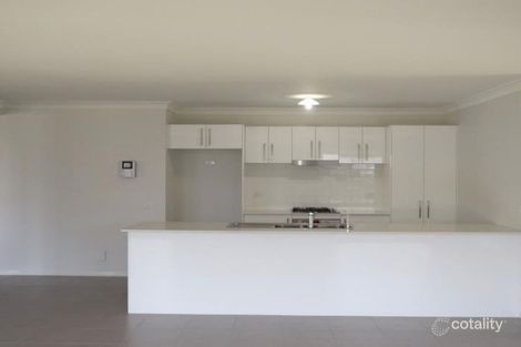 Property photo of 29 Discovery Drive Fletcher NSW 2287