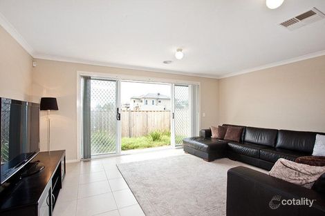 Property photo of 5 Meridian Close Point Cook VIC 3030