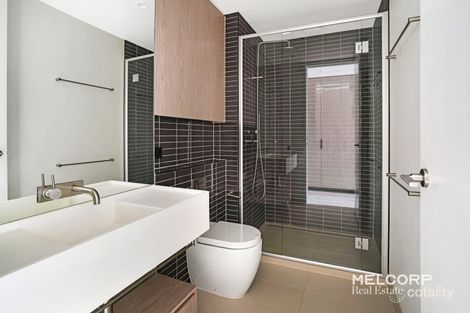 Property photo of 105/151 Berkeley Street Melbourne VIC 3000