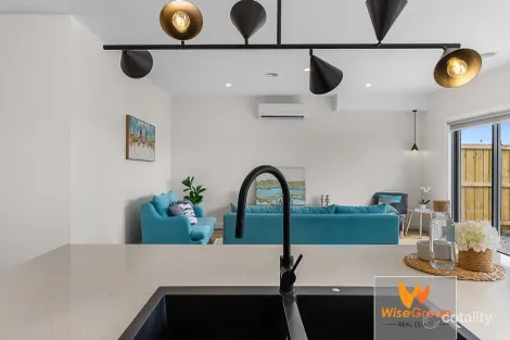 Property photo of 7 Olivia Lane Clyde VIC 3978