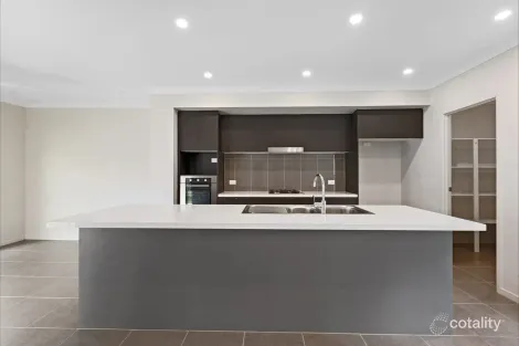 Property photo of 18 Olearia Street Coomera QLD 4209