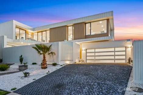 Property photo of 4 Brebner Close Warrnambool VIC 3280
