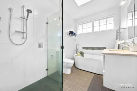 Property photo of 27 Cotentin Road Belrose NSW 2085