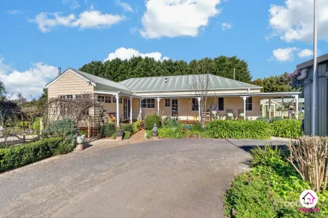 10 Curry Rd, Kilmore, VIC 3764