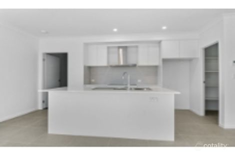 Property photo of 90 Falcon Circuit Flagstone QLD 4280