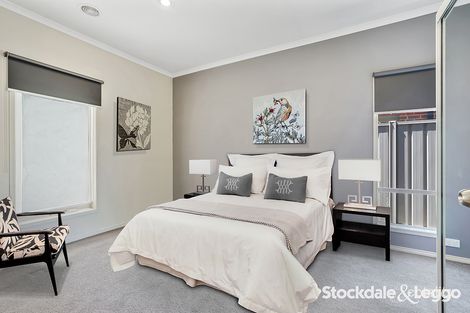 Property photo of 77 Jasmine Drive Mill Park VIC 3082