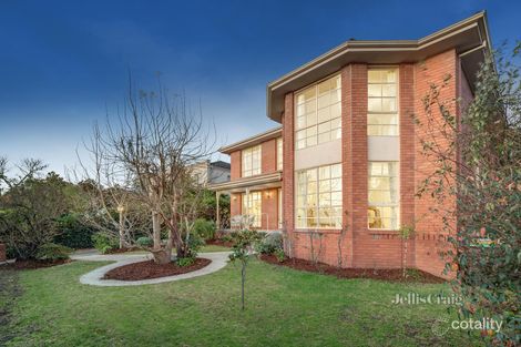 69 Oak Hill Rd, Mount Waverley, VIC 3149