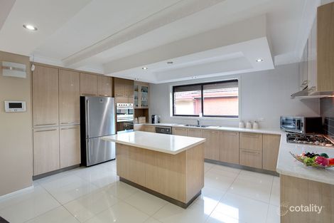 Property photo of 17 Wanaka Drive Taylors Lakes VIC 3038