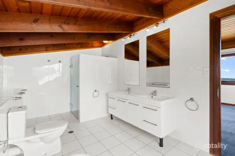 Property photo of 98 Robcole Road Upper Duroby NSW 2486