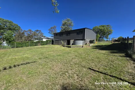 Property photo of 4 Ladybird Lane Crows Nest QLD 4355