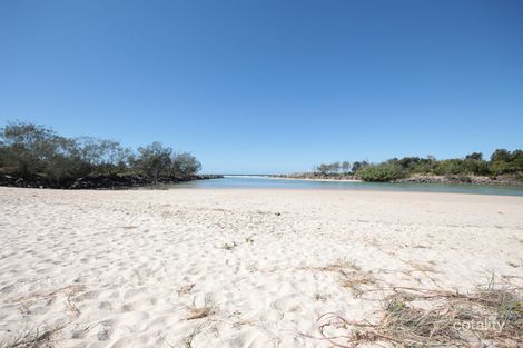 Property photo of 46 Victoria Avenue Pottsville NSW 2489