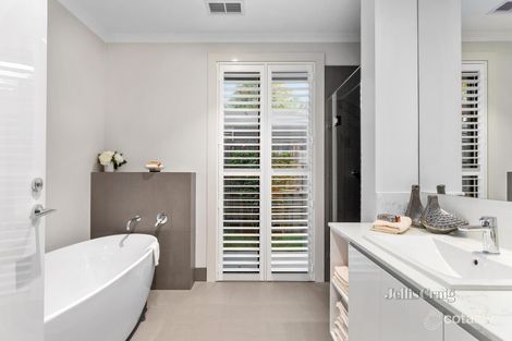 Property photo of 57 Dresden Street Heidelberg Heights VIC 3081