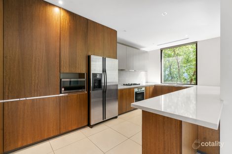 Property photo of 11 Magistrates Walk East Melbourne VIC 3002