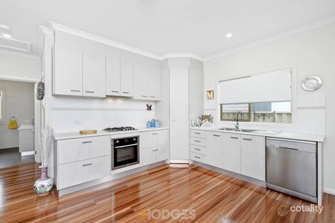 Property photo of 17B/150-168 Bulban Road Werribee VIC 3030