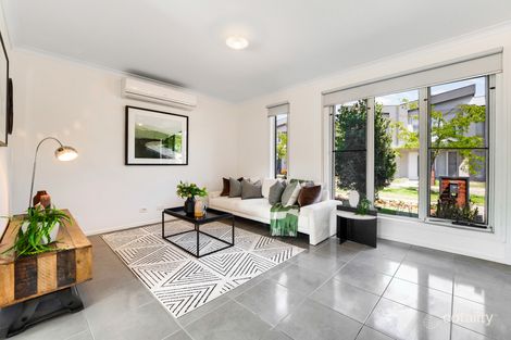Property photo of 4 Pebblebeach Path Cranbourne VIC 3977