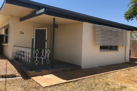 24 Frances St, Mornington, QLD 4825