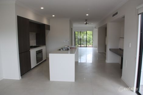 Property photo of 41 Eagle Parade Rochedale QLD 4123
