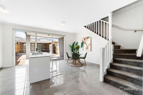 Property photo of 4 Pebblebeach Path Cranbourne VIC 3977