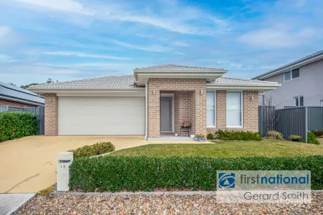 19 Pickard St, Thirlmere, NSW 2572