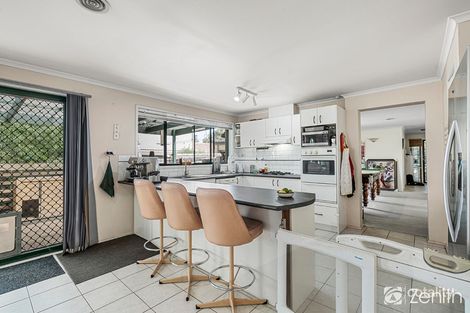 Property photo of 6 Jodie Place Kilsyth South VIC 3137
