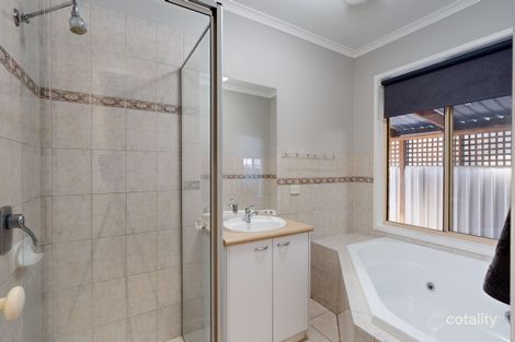 Property photo of 1 Lagana Drive Shepparton VIC 3630