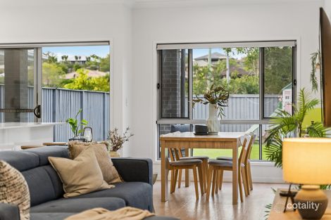 Property photo of 36 Lincoln Crescent Upper Kedron QLD 4055