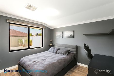 Property photo of 17 Avon Crescent Atwell WA 6164