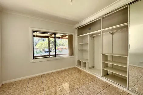 Property photo of 6 Drew Street Greenacre NSW 2190