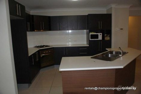 Property photo of 57 Zane Street Molendinar QLD 4214