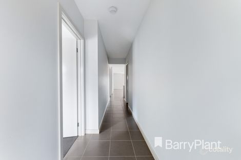 Property photo of 5 Gellibrand Street Werribee VIC 3030