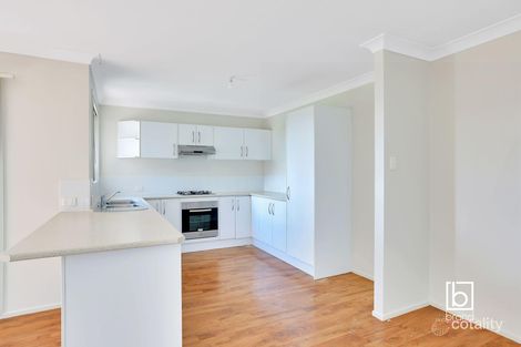 Property photo of 20 Foxtail Crescent Woongarrah NSW 2259