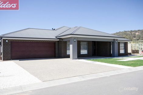 Property photo of 29 Cutler Crescent Wodonga VIC 3690