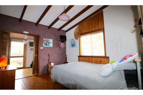 Property photo of 13 Audrey Avenue Basin View NSW 2540