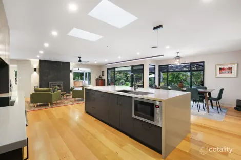 25 Dungogie Dr, Tallebudgera, QLD 4228