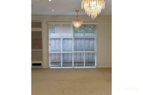 Property photo of 2/41 Mackie Road Bentleigh East VIC 3165