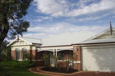 46 Golf Links Dr, Carramar, WA 6031